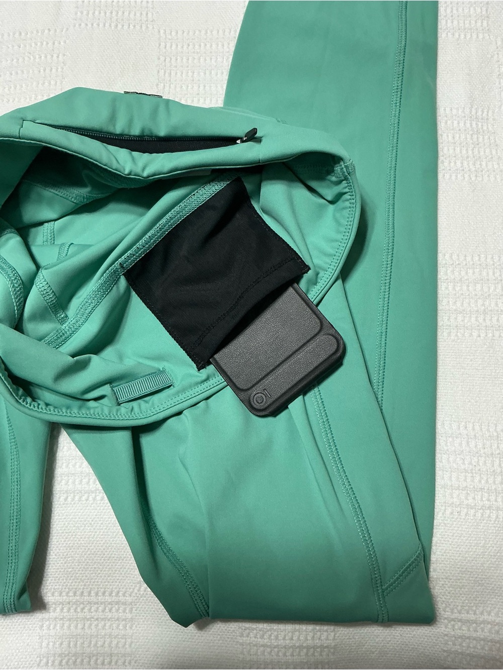 NWOT Vuori Stride leggings in Basil size XS - Picture 7 of 14